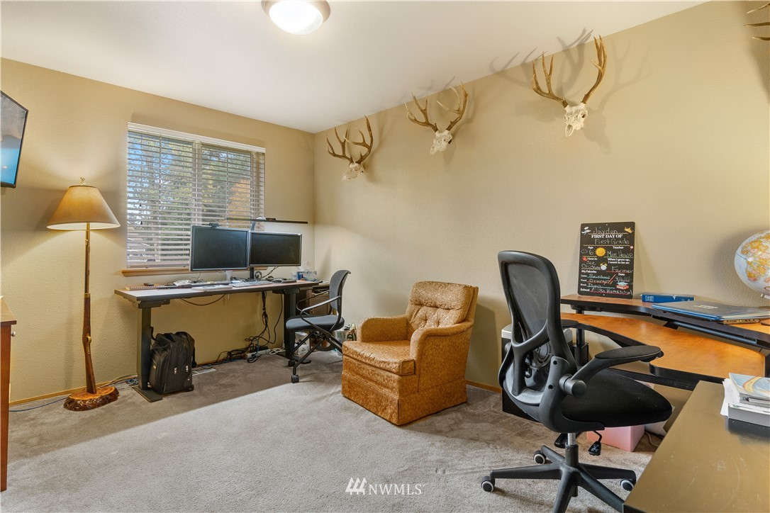 5940 184th Lane Southwest Rochester, WA 98579 - Photo 18 of 32