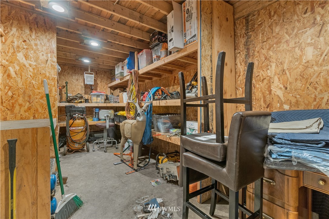 5940 184th Lane Southwest Rochester, WA 98579 - Photo 28 of 32