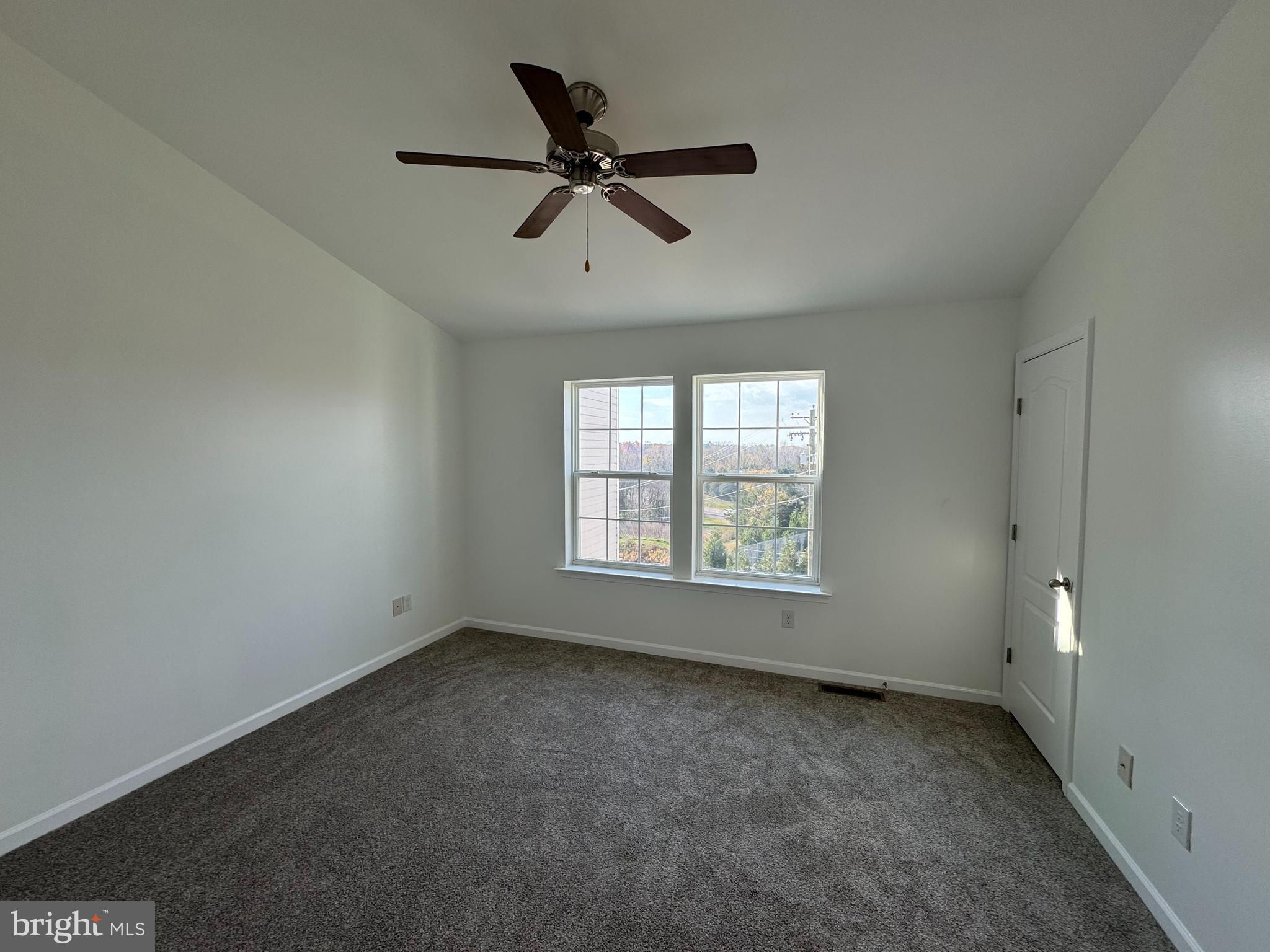 245 Schramm Loop Stephens City, VA 22655 - Photo 12 of 22