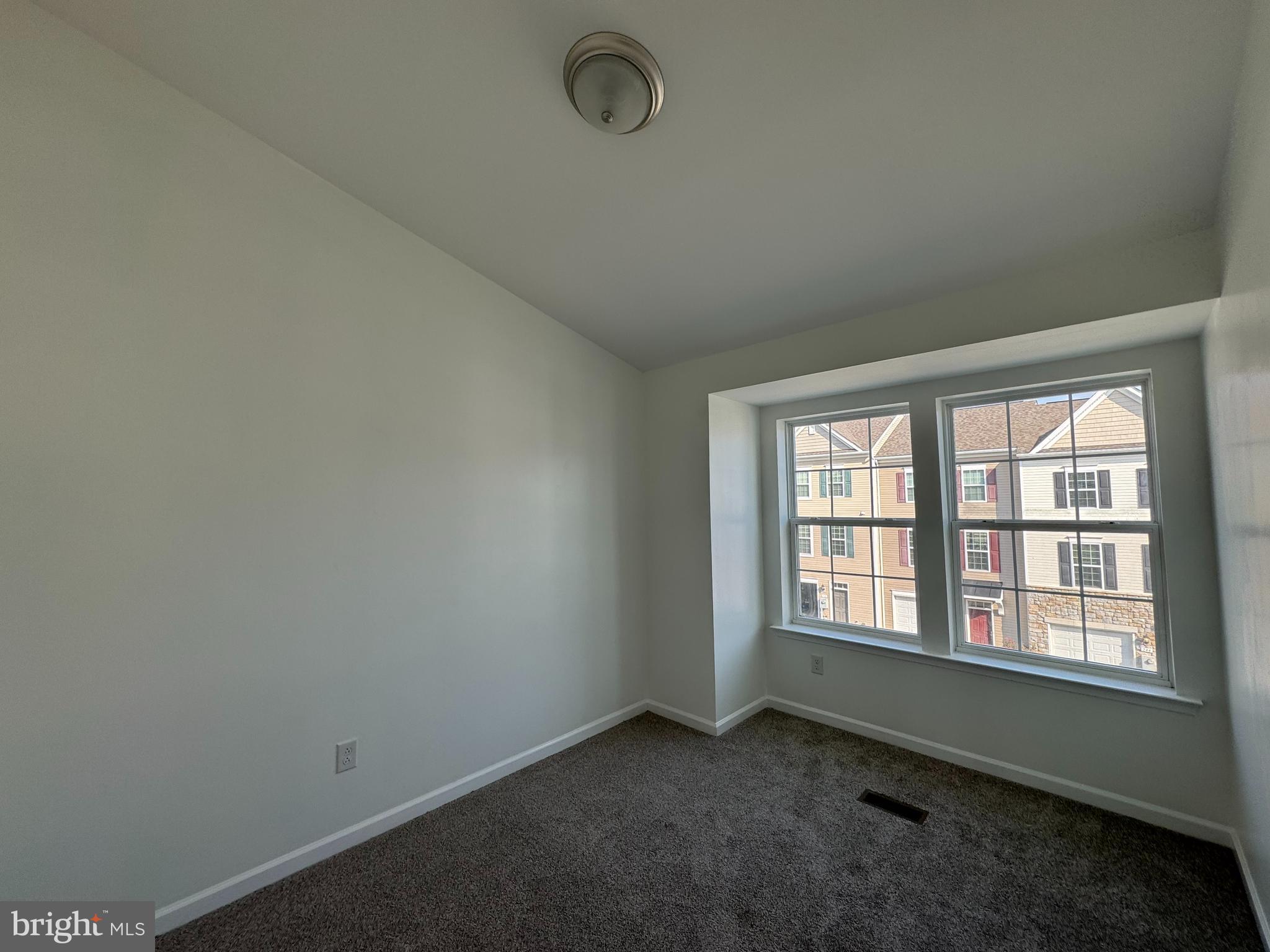 245 Schramm Loop Stephens City, VA 22655 - Photo 8 of 22