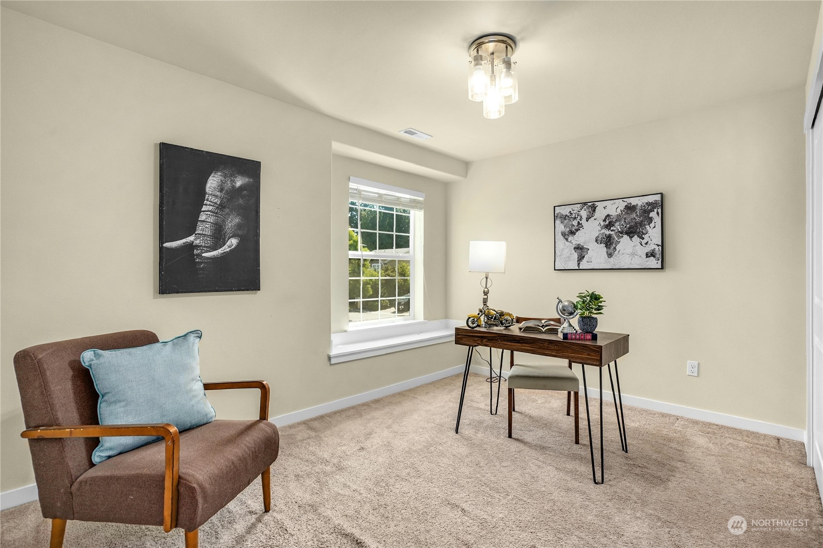 5214 Northeast 7th Street Renton, WA 98059 - Photo 15 of 20 a workspace with furniture and window