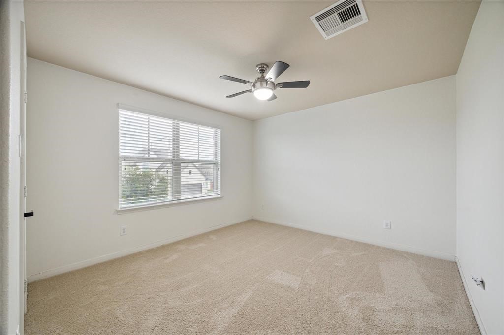 2732 Rogliano Lane League City, TX 77573 - Photo 4 of 10 Bedroom 3