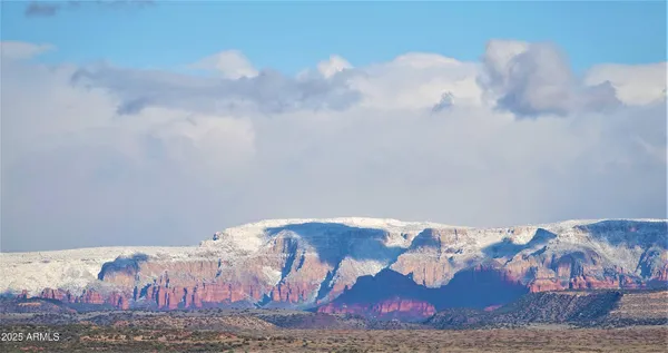 $575,000 | 661 Shadow Canyon Drive, Clarkdale, AZ 86324