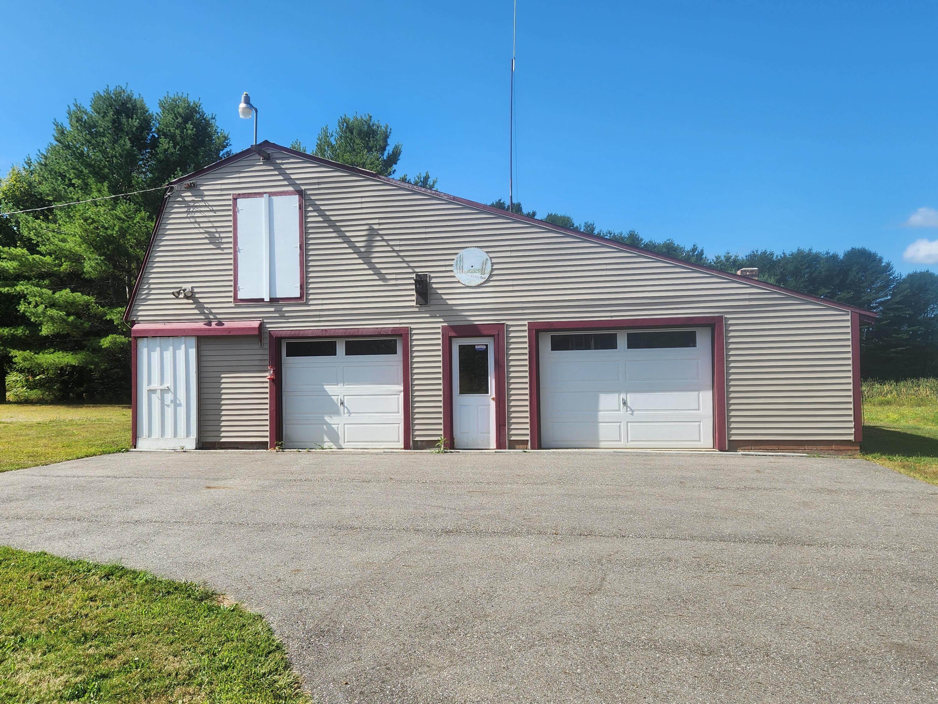 286 Washington Road Jefferson, ME 04348 - Photo 10 of 21 BrownGarage