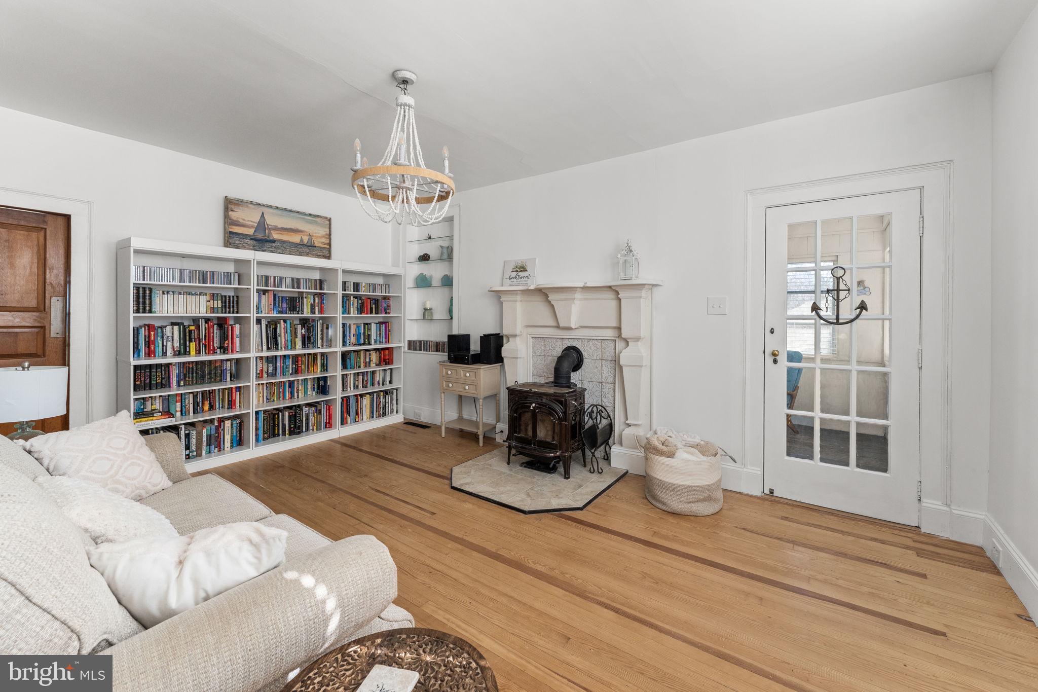 522 Felton Road Deltaville, VA 23043 - Photo 23 of 48