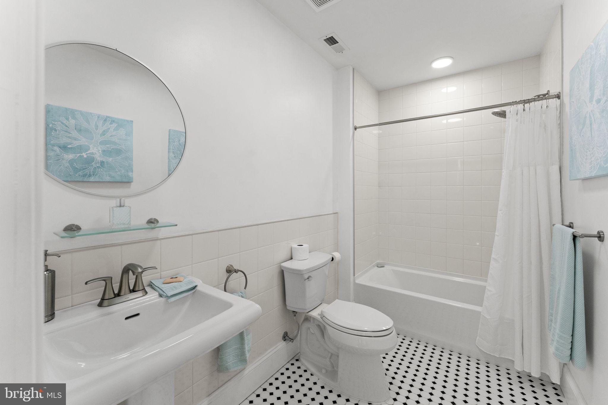 522 Felton Road Deltaville, VA 23043 - Photo 36 of 48