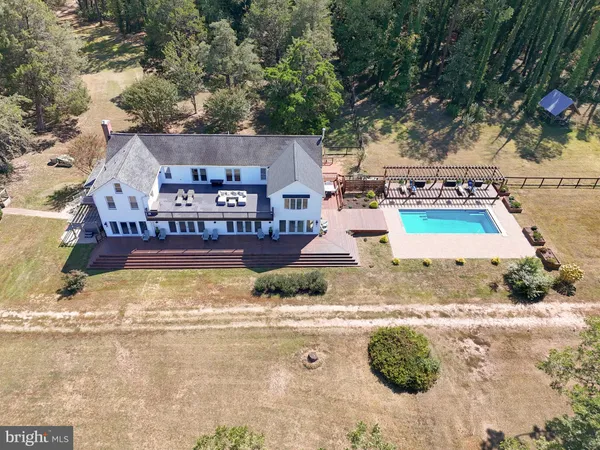 $2,750,000 | 522 Felton Road, Deltaville, VA 23043
