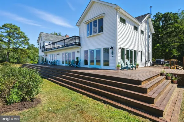 $2,750,000 | 522 Felton Road, Deltaville, VA 23043
