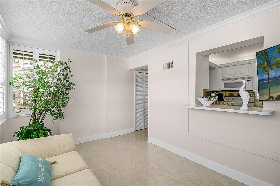 1536 Ocean Drive, Unit 202B Vero Beach, FL 32963 - Photo 12 of 22