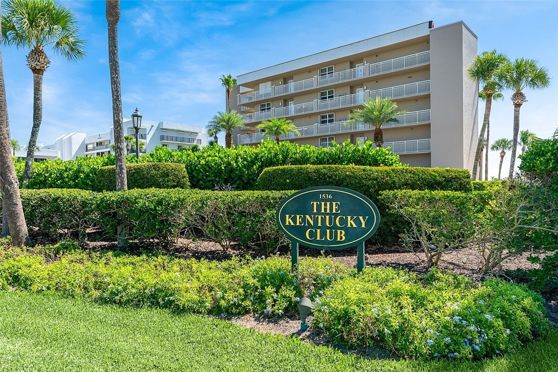 1536 Ocean Drive, Unit 202B Vero Beach, FL 32963 - Photo 22 of 22