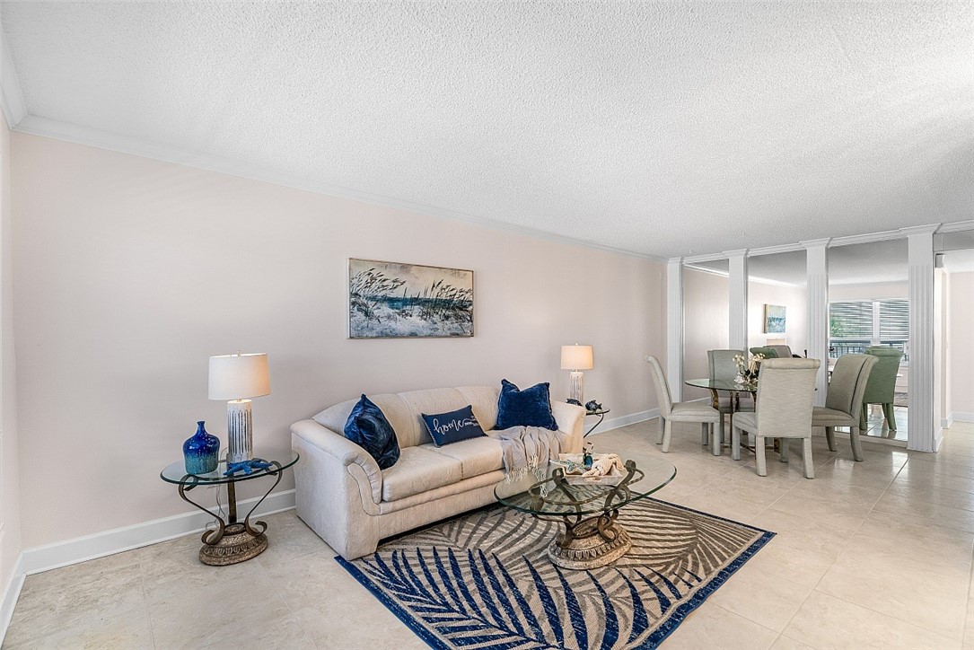 1536 Ocean Drive, Unit 202B Vero Beach, FL 32963 - Photo 4 of 22