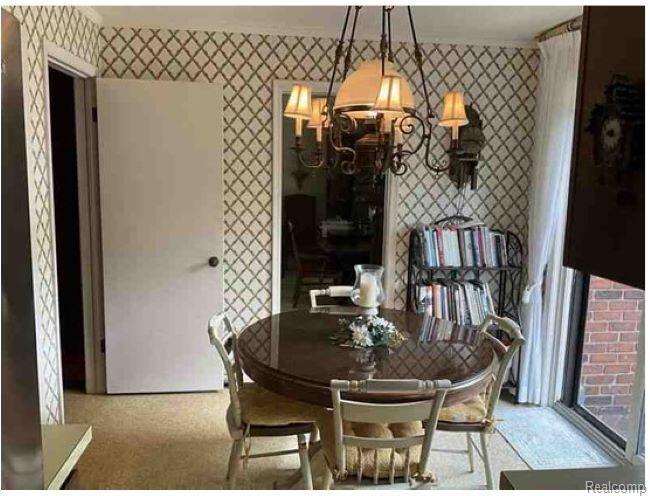 491 Colonial Road Grosse Pointe Woods, MI 48236 - Photo 18 of 38