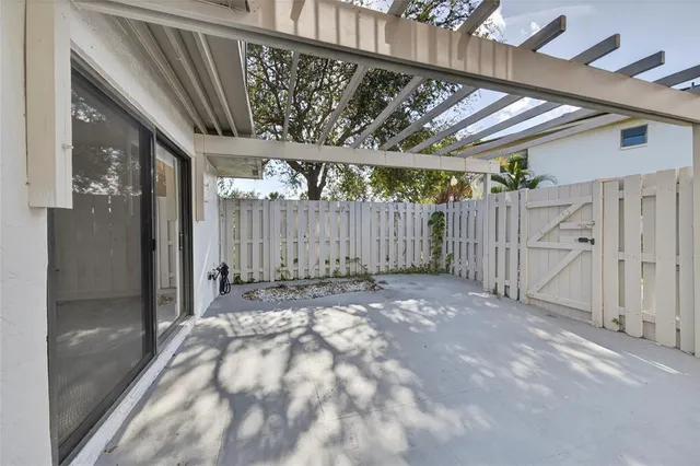 $2,600 | 3132 Southwest 20th Terrace, Unit 12C, Delray Beach, FL 33445