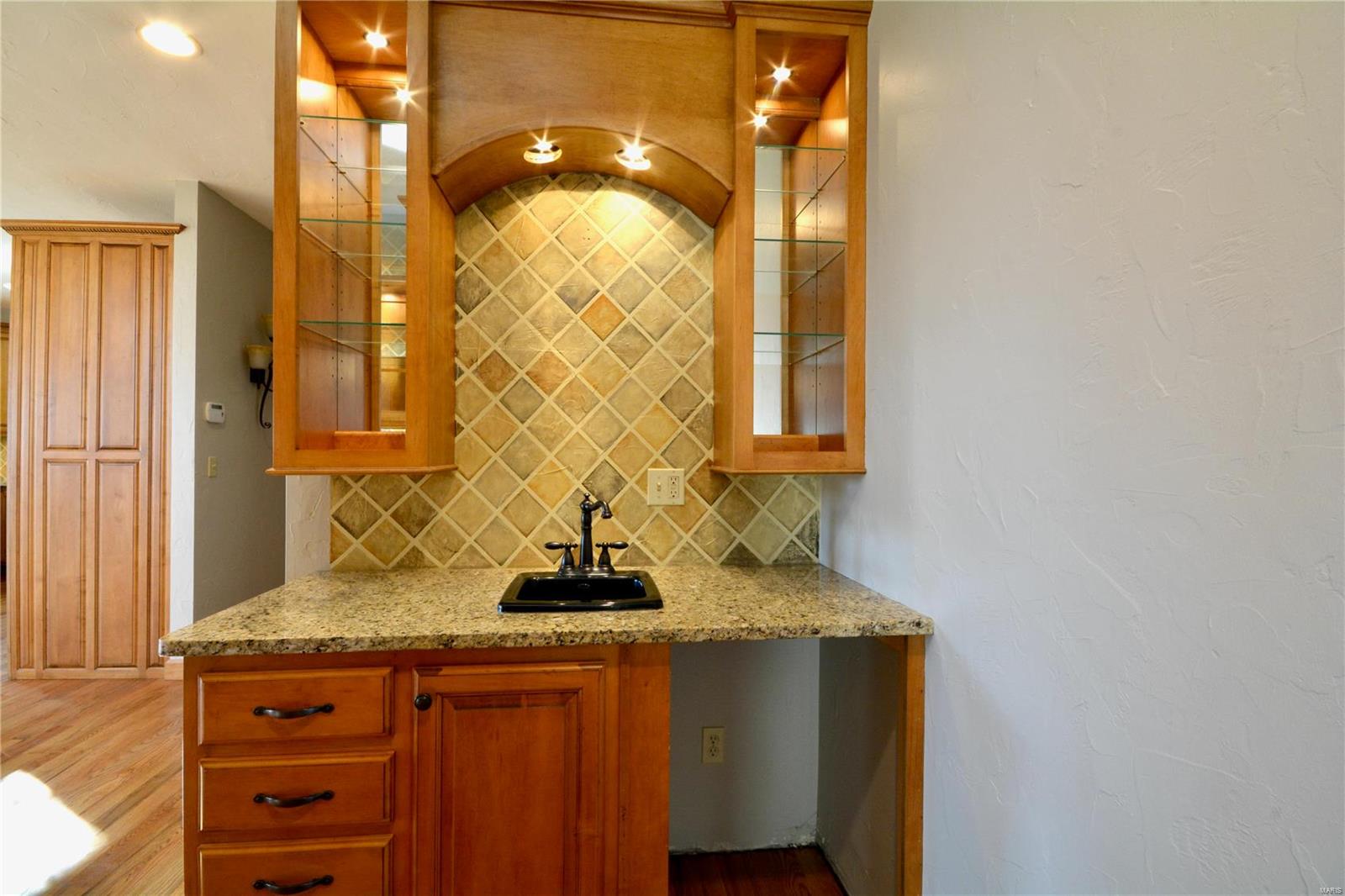 513 Torchlight Lane Lebanon, IL 62254 - Photo 28 of 63