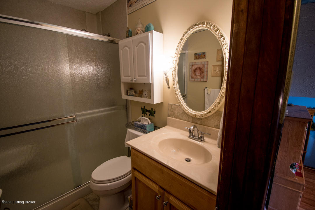 6316 Park Road Crestwood, KY 40014 - Photo 19 of 50 DSC_0476