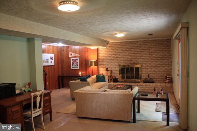 6800 Huntsman Boulevard Springfield, VA 22152 - Photo 9 of 11 Family Room - Lower Level