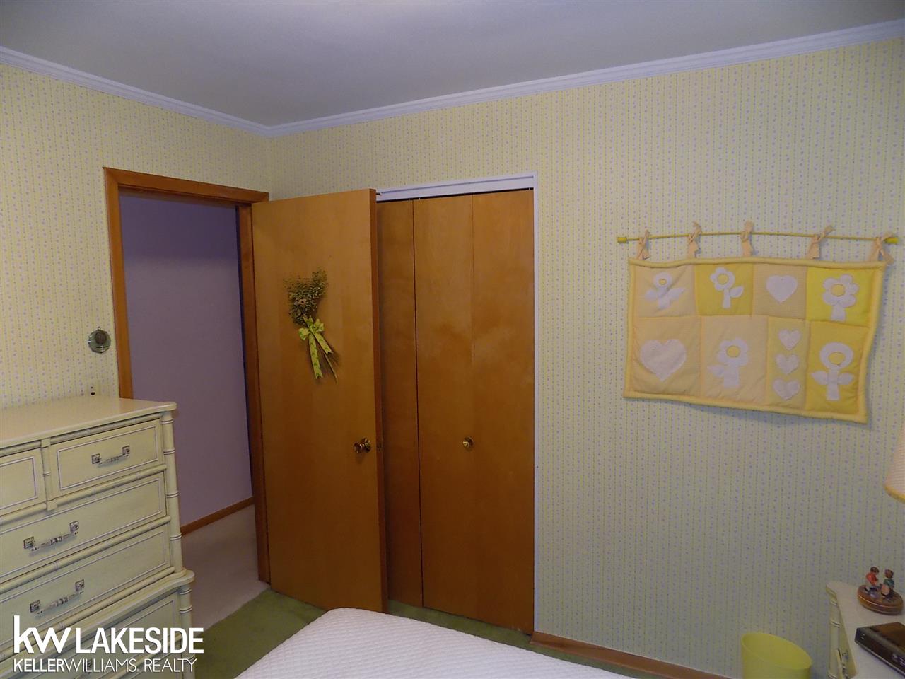 8484 Potomac Center Line, MI 48015 - Photo 16 of 26 Gallery Image 16