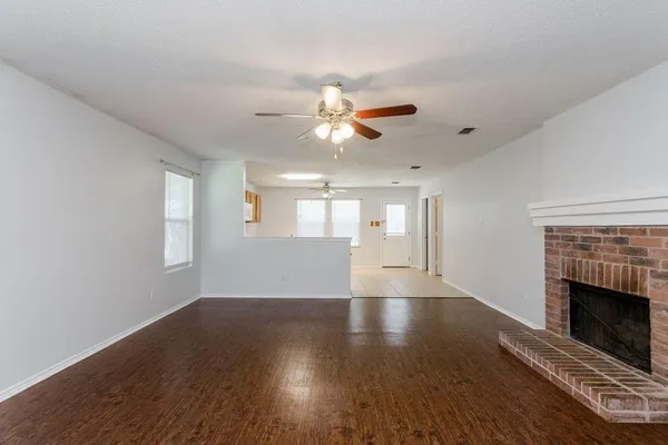 $2,100 | 4606 Green Meadow Drive, McKinney, TX 75070