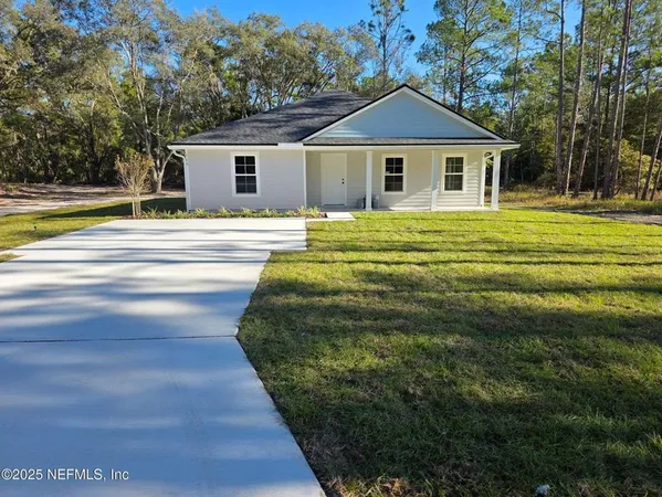 $265,000 | 1264 Coral Farms Road, Florahome, FL 32140