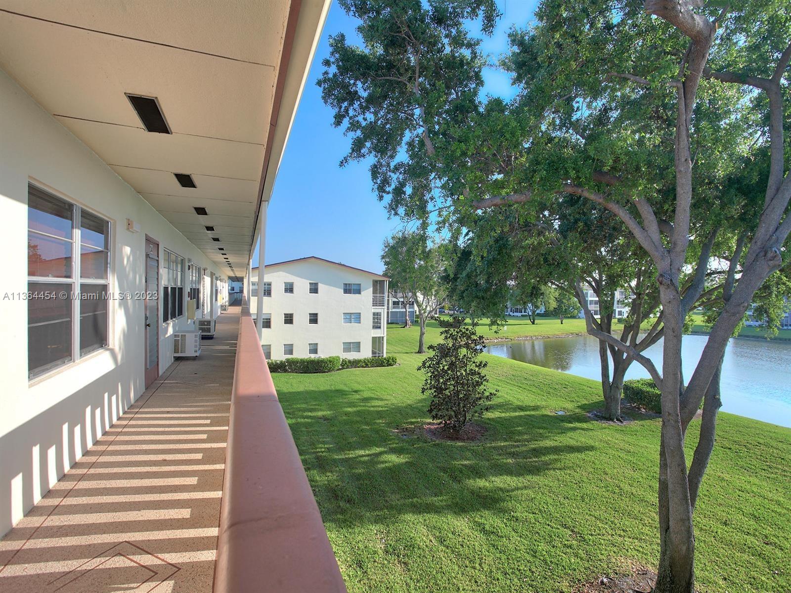 247 Preston F, Unit F Boca Raton, FL 33434 - Photo 1 of 15 Gallery Image 1