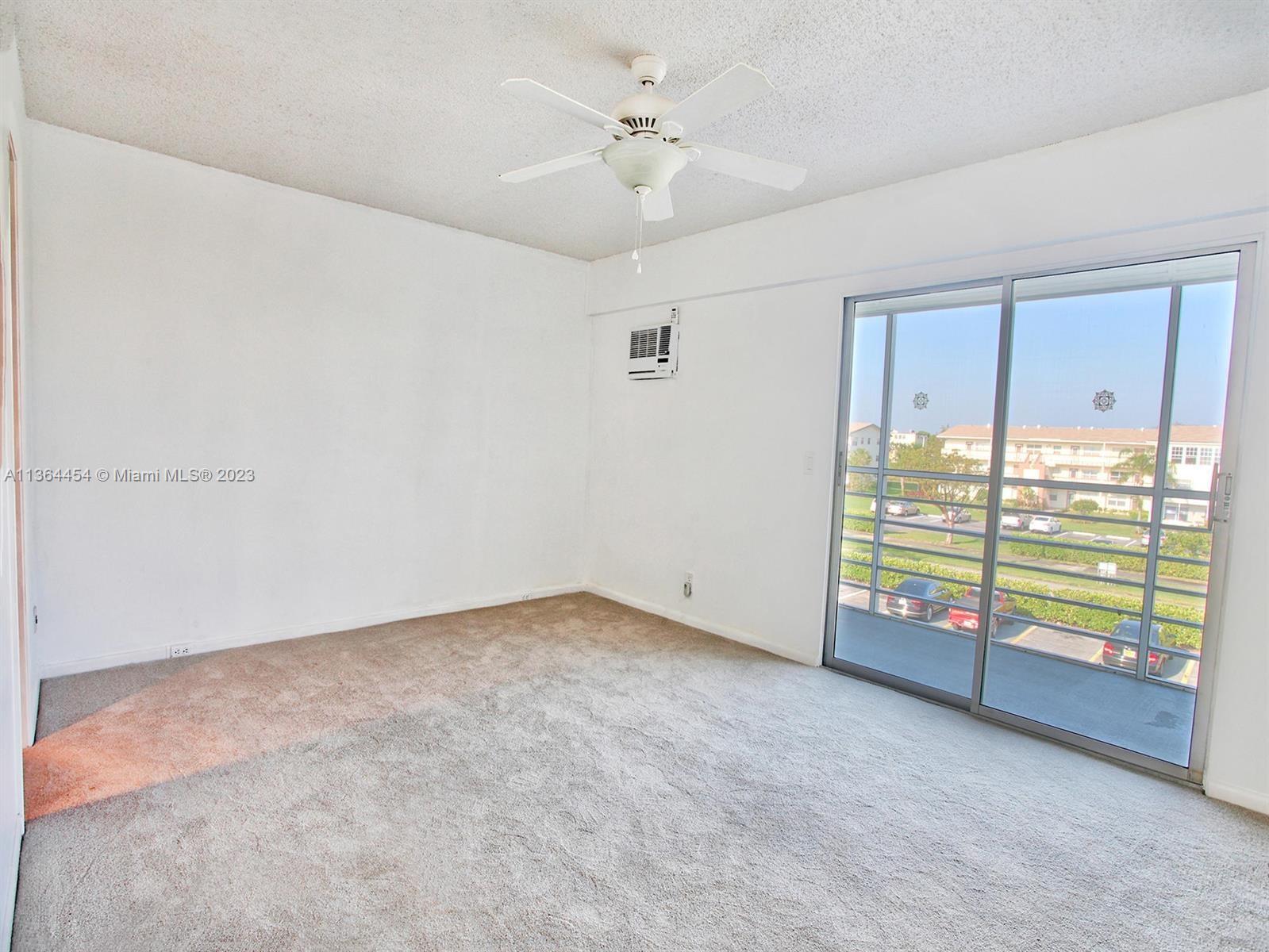 247 Preston F, Unit F Boca Raton, FL 33434 - Photo 8 of 15 Gallery Image 8