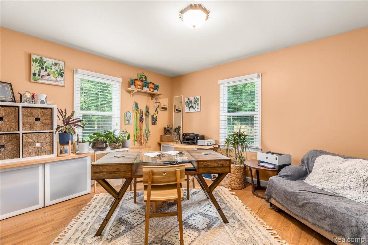 8450 North Canton Center Road Canton, MI 48187 - Photo 18 of 28