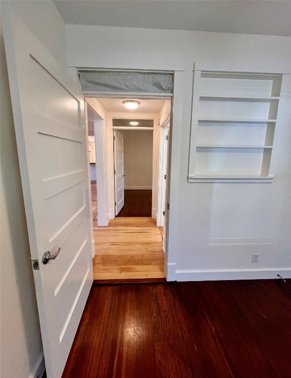 2209 East 18th Street, Unit A Austin, TX 78702 - Photo 18 of 35 Built in shelving.