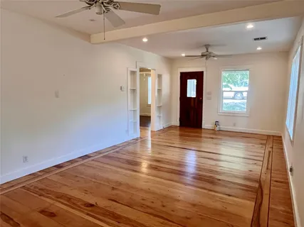 $3,450 | 2209 East 18th Street, Unit A, Austin, TX 78702