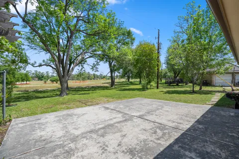 $284,999 | 5918 Par 4 Drive, Houston, TX 77088