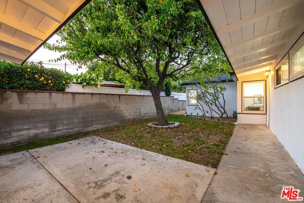 $1,595,000 | 1207 West Orange Grove Avenue, Burbank, CA 91506