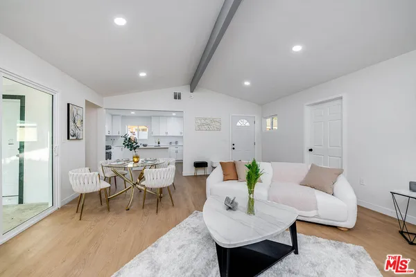 $1,595,000 | 1207 West Orange Grove Avenue, Burbank, CA 91506