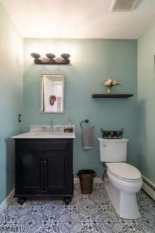 $750,000 | 9 Wayside Lane, Lebanon, NJ 08833