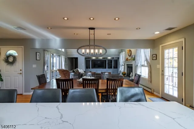 $750,000 | 9 Wayside Lane, Lebanon, NJ 08833