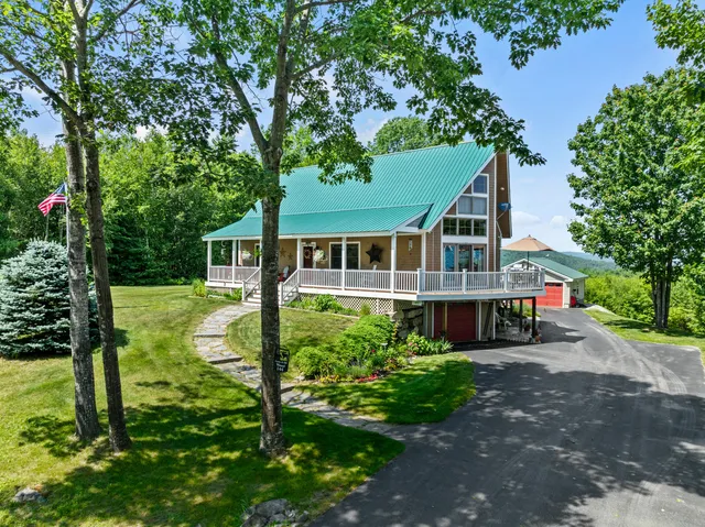$748,000 | 144 Kezar Heights, Bridgton, ME 04009