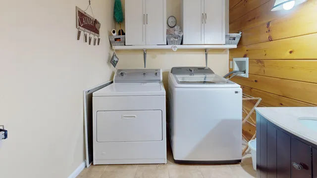 $748,000 | 144 Kezar Heights, Bridgton, ME 04009