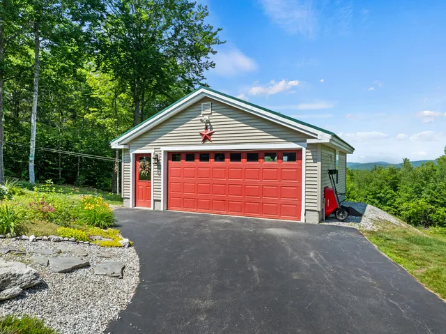 $748,000 | 144 Kezar Heights, Bridgton, ME 04009