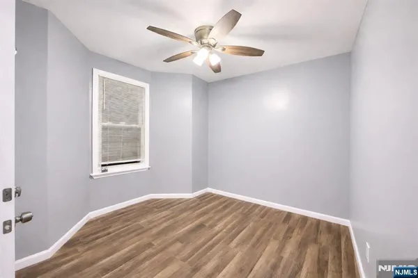 $2,990 | 413 South 16th Street, Unit 1, Newark, NJ 07103