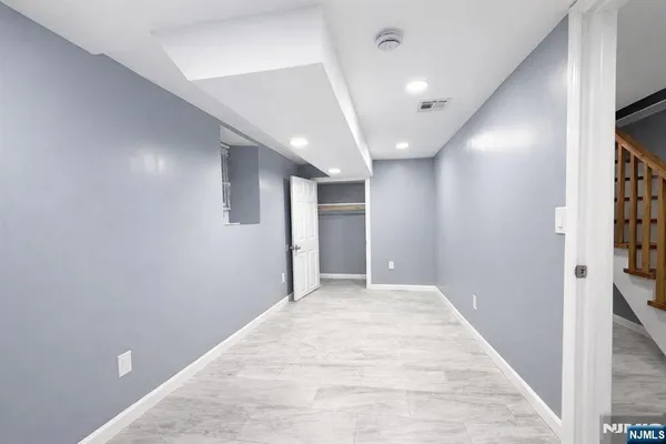 $2,990 | 413 South 16th Street, Unit 1, Newark, NJ 07103