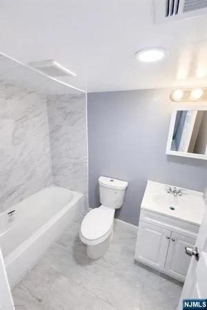$2,990 | 413 South 16th Street, Unit 1, Newark, NJ 07103