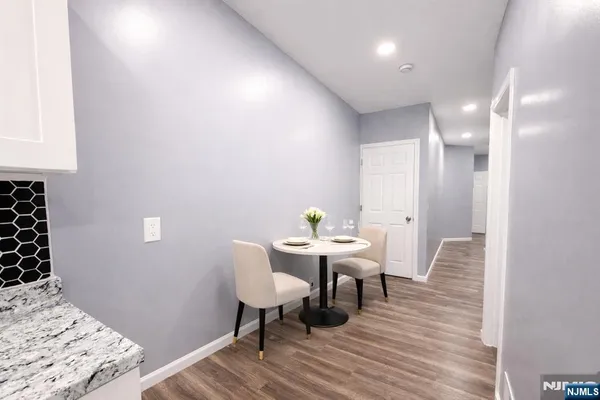 $2,990 | 413 South 16th Street, Unit 1, Newark, NJ 07103