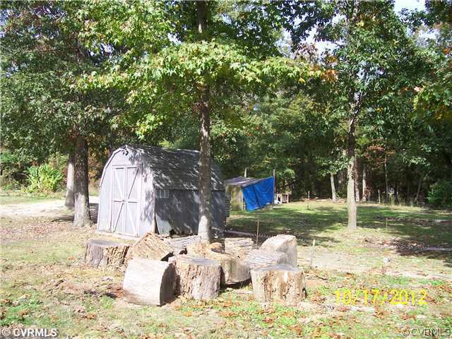12812 Ruth Hill Road Church Road, VA 23833 - Photo 5 of 12 a view of backyard of the house