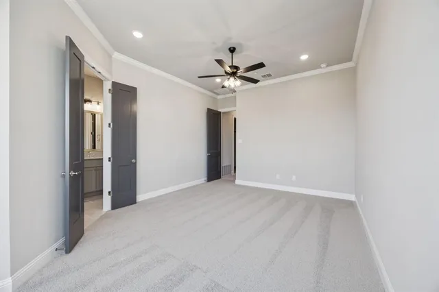 $607,000 | 305 Sunset Lane, Unit 102, Fort Worth, TX 76114