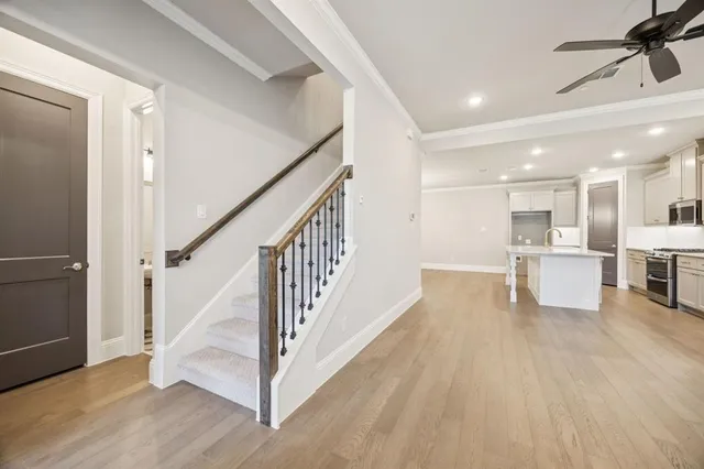 $607,000 | 305 Sunset Lane, Unit 102, Fort Worth, TX 76114