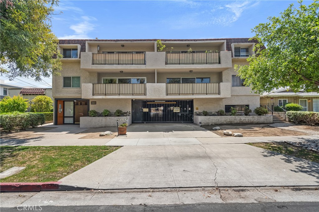 2468 Mohawk Street, Unit 202 Pasadena, CA 91107 - Photo 27 of 29 a front view of a house with a yard