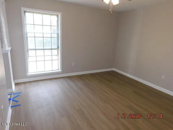 $1,900 | 8278 Lakeshore Drive West, Southaven, MS 38671