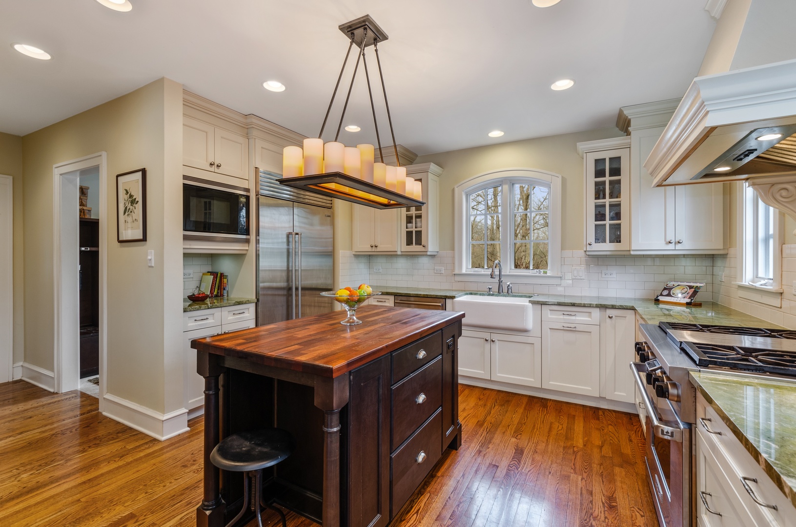 1360 Ridge Road Highland Park, IL 60035 - Photo 18 of 34