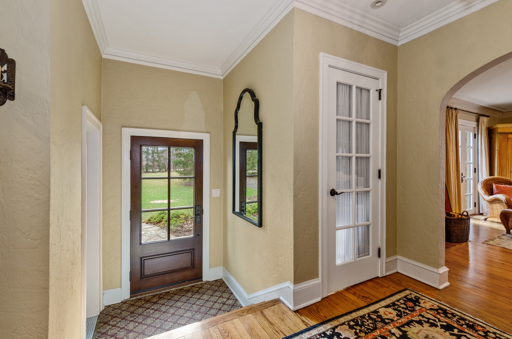 1360 Ridge Road Highland Park, IL 60035 - Photo 3 of 34