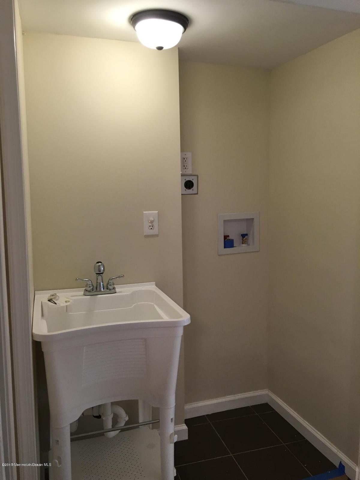 12 Lepky Avenue Cream Ridge, NJ 08514 - Photo 10 of 13 image