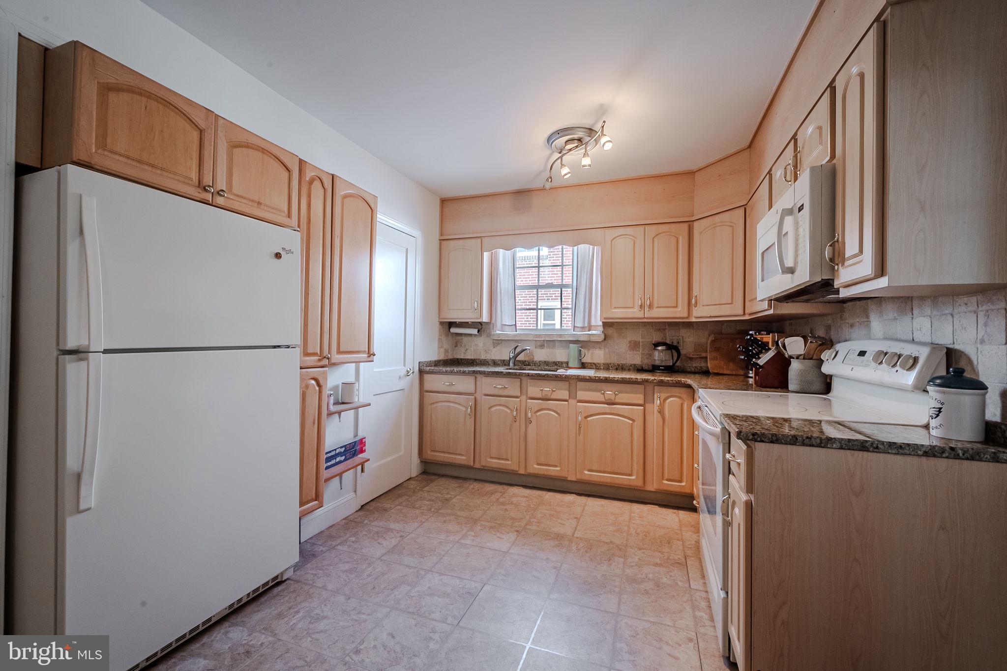 411 Perry Street Ridley Park, PA 19078 - Photo 13 of 43 Gallery Image 13