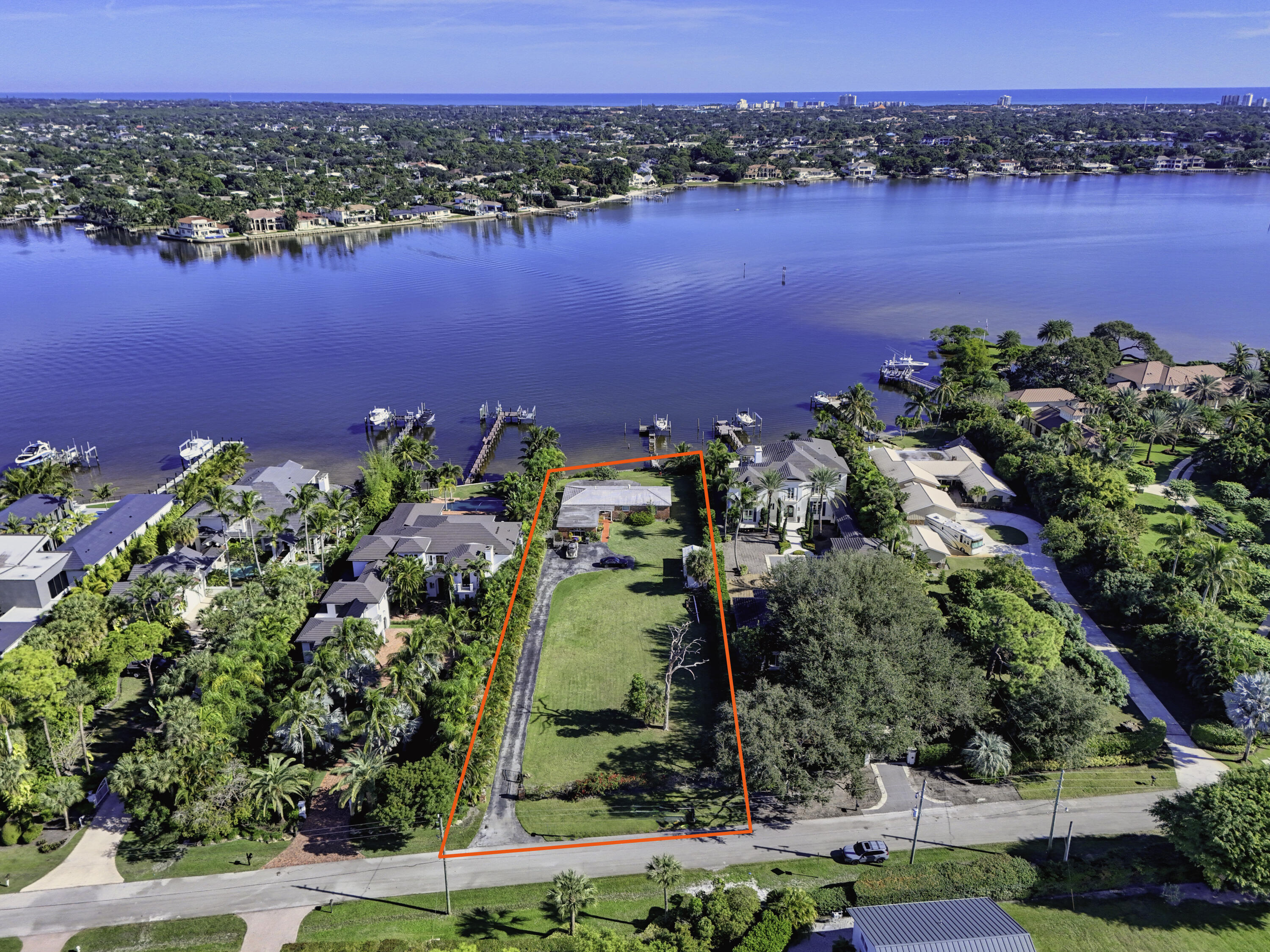 5297 Pennock Point Road Jupiter, FL 33458 - Photo 4 of 26 DJI_20251212104647_0037_D-2